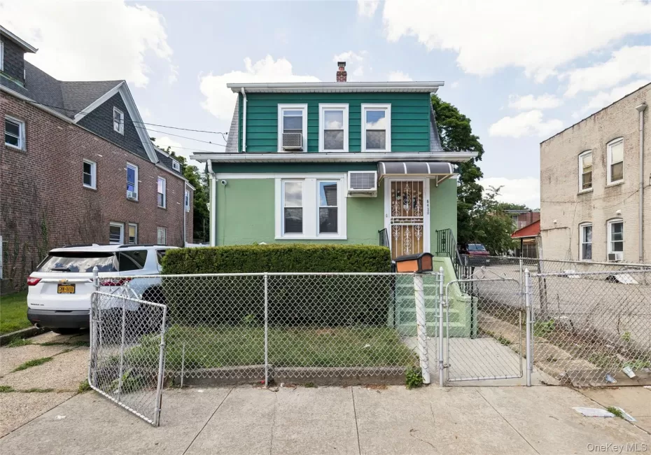 8430 129th Street, New York, NY, 3 Bedrooms Bedrooms, 7 Rooms Rooms,2 BathroomsBathrooms,Residential,For Rent,129th,0,1023377 8430 129th Street, New York, NY, 3 Bedrooms Bedrooms, 7 Rooms Rooms,2 BathroomsBathrooms,Residential,For Rent,129th,0,1023377