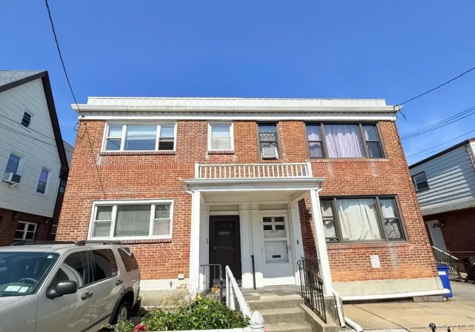 2937 213th Street, New York, NY, 4 Bedrooms Bedrooms, 7 Rooms Rooms,1 BathroomBathrooms,Residential Lease,For Rent,213th,0,1024206 2937 213th Street, New York, NY, 4 Bedrooms Bedrooms, 7 Rooms Rooms,1 BathroomBathrooms,Residential Lease,For Rent,213th,0,1024206