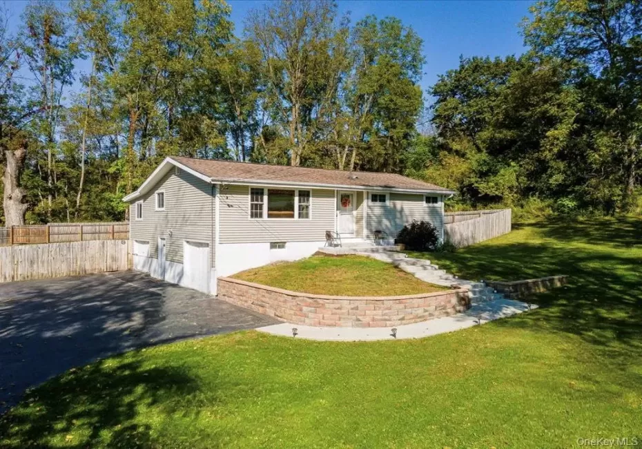 63 Martin Road, Pleasant Valley, NY, 3 Bedrooms Bedrooms, 9 Rooms Rooms,1 BathroomBathrooms,Residential,For Rent,Martin,0,1024143 63 Martin Road, Pleasant Valley, NY, 3 Bedrooms Bedrooms, 9 Rooms Rooms,1 BathroomBathrooms,Residential,For Rent,Martin,0,1024143