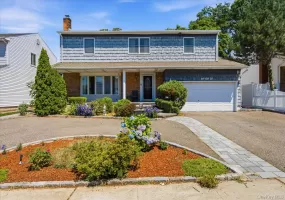 156 Lea Ann Terrace, Hempstead, NY, 4 Bedrooms Bedrooms, 9 Rooms Rooms,2 BathroomsBathrooms,Residential,For Rent,Lea Ann,0,1023989 156 Lea Ann Terrace, Hempstead, NY, 4 Bedrooms Bedrooms, 9 Rooms Rooms,2 BathroomsBathrooms,Residential,For Rent,Lea Ann,0,1023989