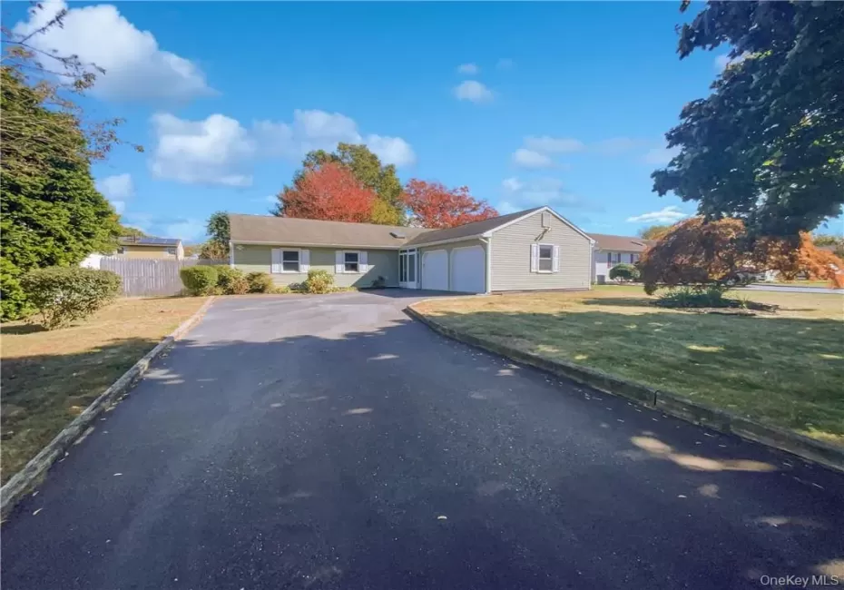 11 Frost Valley Drive, Brookhaven, NY, 3 Bedrooms Bedrooms, 8 Rooms Rooms,2 BathroomsBathrooms,Residential,For Rent,Frost Valley,0,1023843 11 Frost Valley Drive, Brookhaven, NY, 3 Bedrooms Bedrooms, 8 Rooms Rooms,2 BathroomsBathrooms,Residential,For Rent,Frost Valley,0,1023843