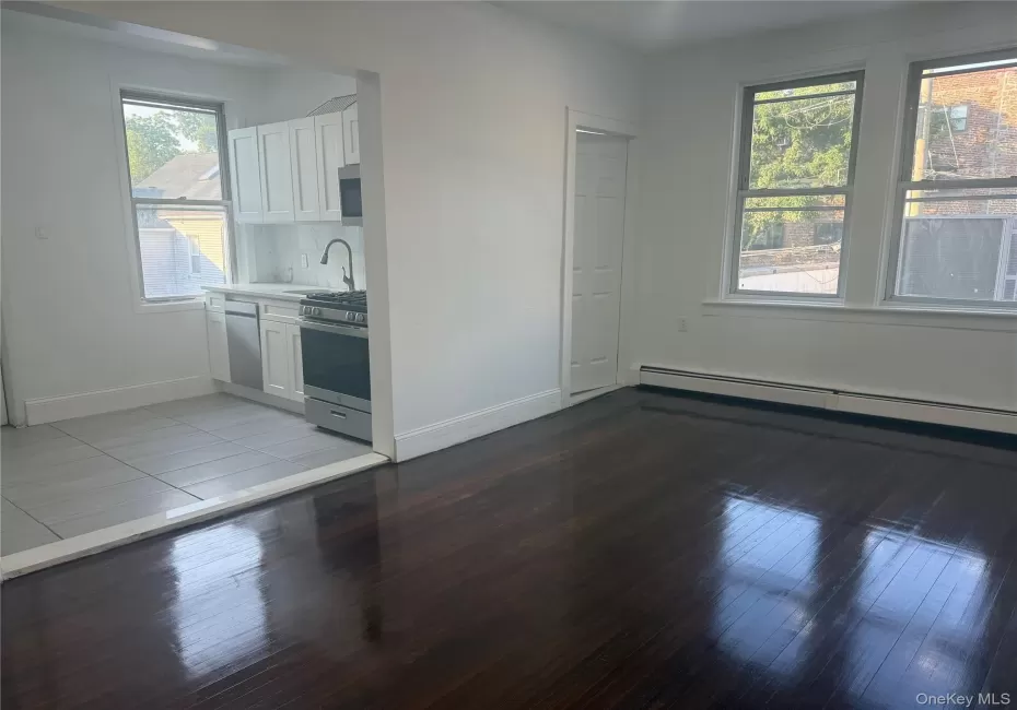 1916 Palmer Avenue, Mamaroneck, NY, 3 Bedrooms Bedrooms, 5 Rooms Rooms,1 BathroomBathrooms,Residential Lease,For Rent,Palmer,0,1023991 1916 Palmer Avenue, Mamaroneck, NY, 3 Bedrooms Bedrooms, 5 Rooms Rooms,1 BathroomBathrooms,Residential Lease,For Rent,Palmer,0,1023991