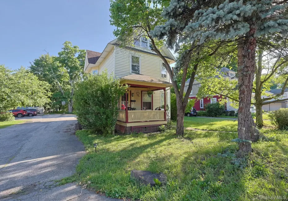 53 Main Street, Blooming Grove, NY, 3 Bedrooms Bedrooms, 6 Rooms Rooms,2 BathroomsBathrooms,Residential,For Rent,Main,0,1020542 53 Main Street, Blooming Grove, NY, 3 Bedrooms Bedrooms, 6 Rooms Rooms,2 BathroomsBathrooms,Residential,For Rent,Main,0,1020542