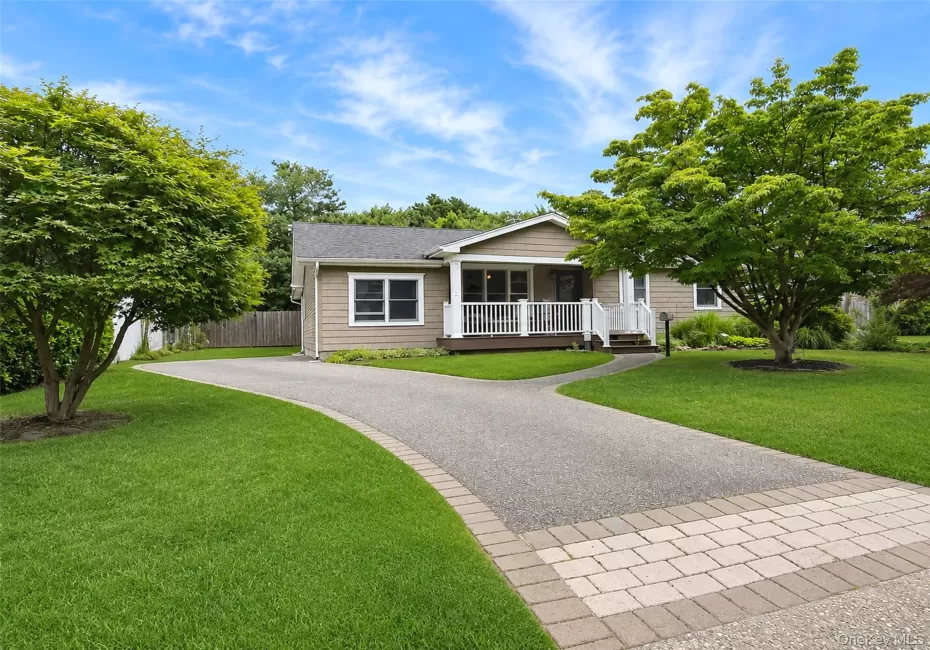 19 Evy Court, Islip, NY, 4 Bedrooms Bedrooms, 8 Rooms Rooms,2 BathroomsBathrooms,Residential,For Rent,Evy,0,1023822 19 Evy Court, Islip, NY, 4 Bedrooms Bedrooms, 8 Rooms Rooms,2 BathroomsBathrooms,Residential,For Rent,Evy,0,1023822