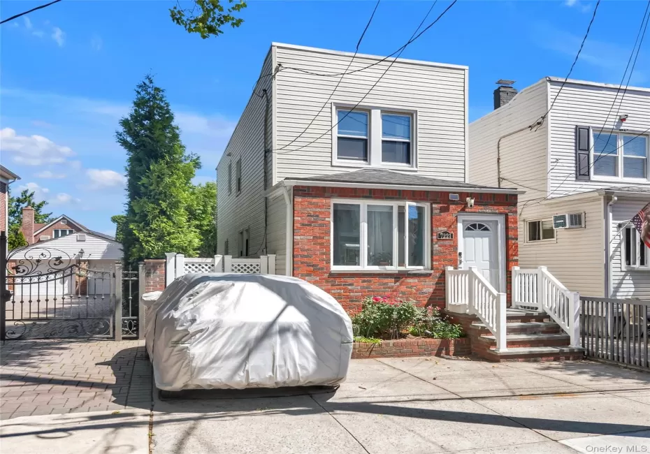 7221 66th Drive, New York, NY, 3 Bedrooms Bedrooms, 6 Rooms Rooms,1 BathroomBathrooms,Residential,For Rent,66th,0,1023762 7221 66th Drive, New York, NY, 3 Bedrooms Bedrooms, 6 Rooms Rooms,1 BathroomBathrooms,Residential,For Rent,66th,0,1023762
