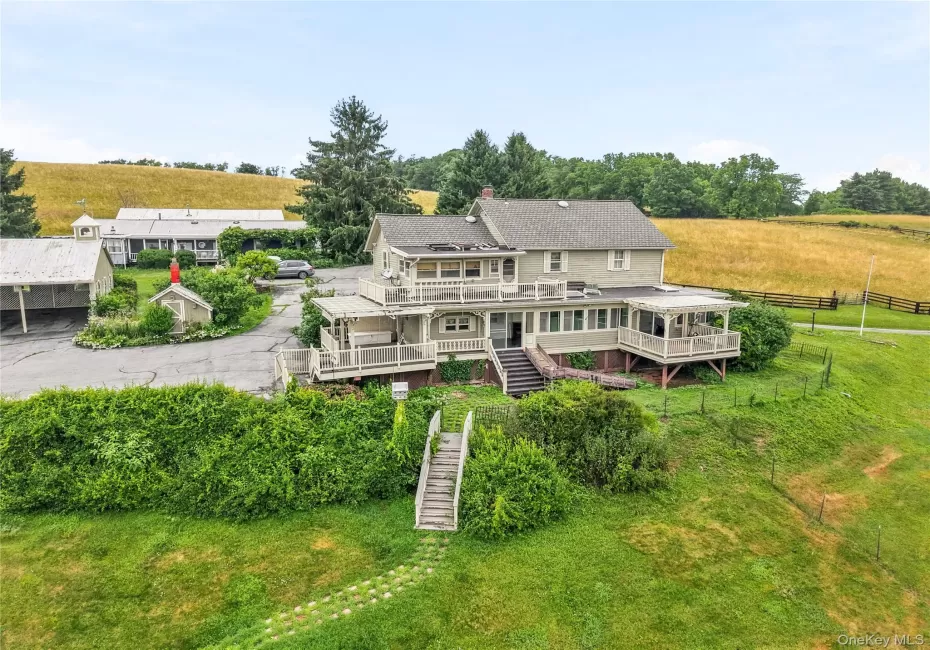 35 Millburn Road, Goshen, NY, 5 Bedrooms Bedrooms, 12 Rooms Rooms,4 BathroomsBathrooms,Residential Lease,For Rent,Millburn,0,1022148 35 Millburn Road, Goshen, NY, 5 Bedrooms Bedrooms, 12 Rooms Rooms,4 BathroomsBathrooms,Residential Lease,For Rent,Millburn,0,1022148