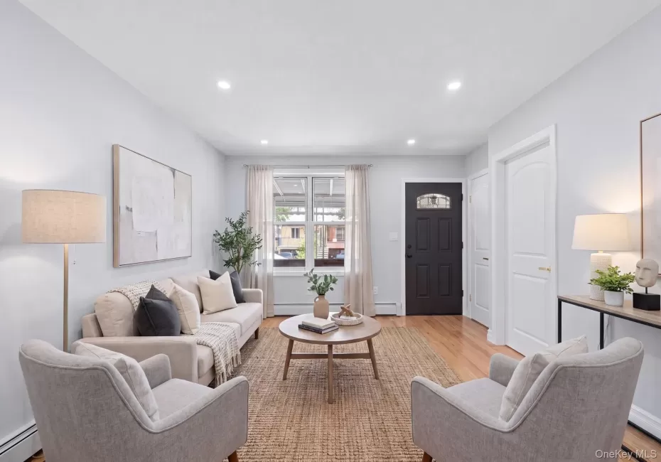 24 55th Street, New York, NY, 4 Bedrooms Bedrooms, 12 Rooms Rooms,2 BathroomsBathrooms,Residential,For Rent,55th,0,1024382 24 55th Street, New York, NY, 4 Bedrooms Bedrooms, 12 Rooms Rooms,2 BathroomsBathrooms,Residential,For Rent,55th,0,1024382