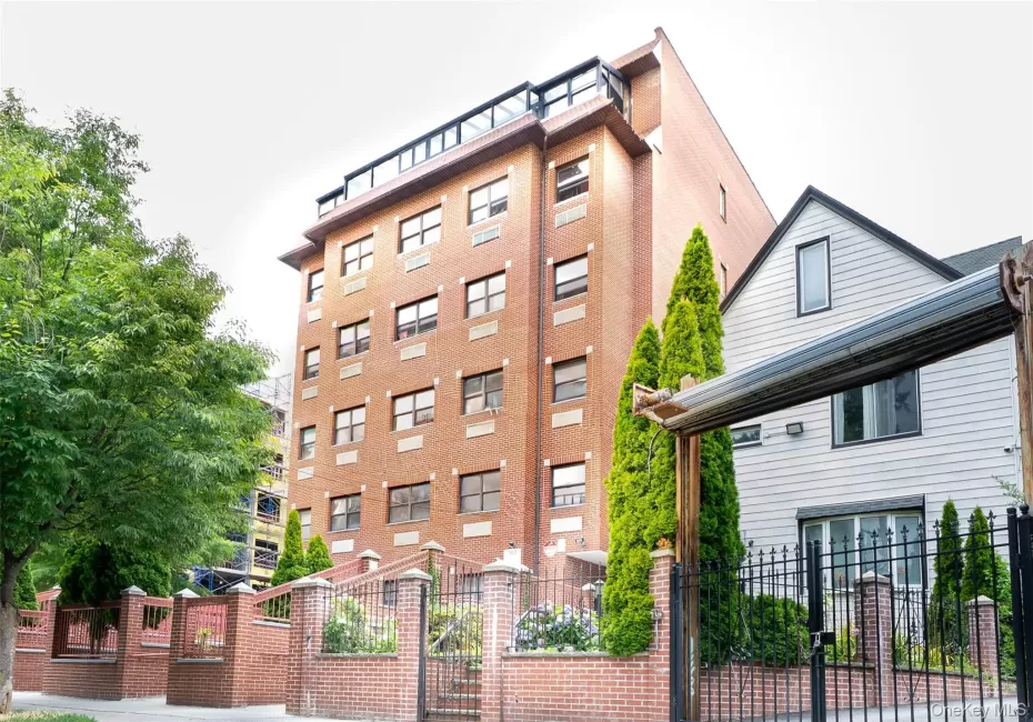 46-06 88th Street, New York, NY, 2 Bedrooms Bedrooms, 6 Rooms Rooms,1 BathroomBathrooms,Residential,For Rent,88th,0,1022764 46-06 88th Street, New York, NY, 2 Bedrooms Bedrooms, 6 Rooms Rooms,1 BathroomBathrooms,Residential,For Rent,88th,0,1022764