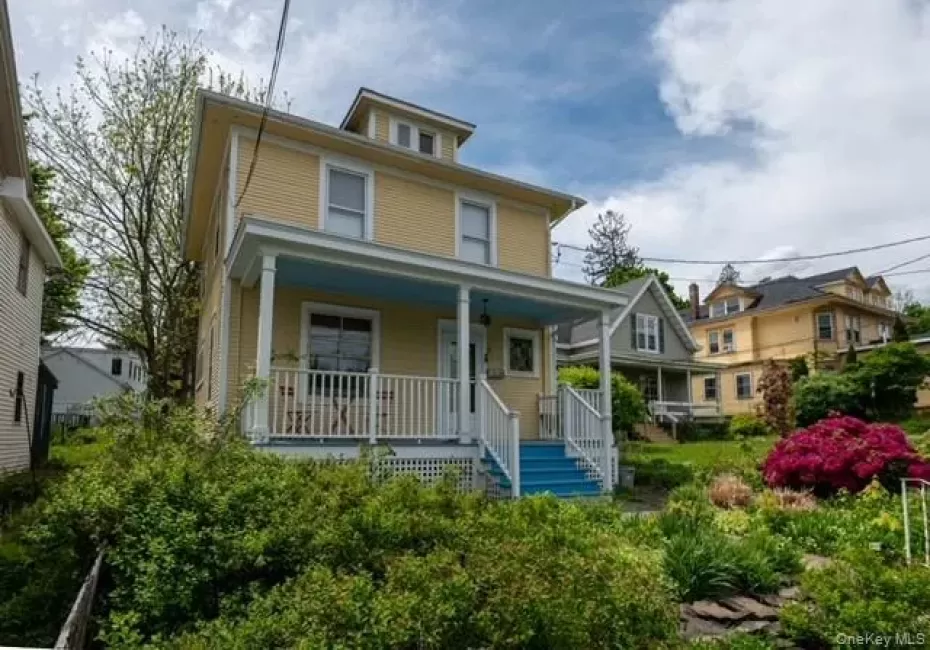 957 Columbia Street, Hudson, NY, 3 Bedrooms Bedrooms, 7 Rooms Rooms,1 BathroomBathrooms,Residential,For Rent,Columbia,0,1024705 957 Columbia Street, Hudson, NY, 3 Bedrooms Bedrooms, 7 Rooms Rooms,1 BathroomBathrooms,Residential,For Rent,Columbia,0,1024705