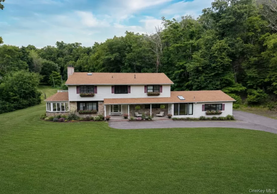 32 Cole Road, La Grange, NY, 4 Bedrooms Bedrooms, 14 Rooms Rooms,2 BathroomsBathrooms,Residential,For Rent,Cole,0,1014436 32 Cole Road, La Grange, NY, 4 Bedrooms Bedrooms, 14 Rooms Rooms,2 BathroomsBathrooms,Residential,For Rent,Cole,0,1014436