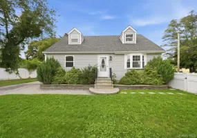85 Schleigel Boulevard, Oyster Bay, NY, 4 Bedrooms Bedrooms, 7 Rooms Rooms,2 BathroomsBathrooms,Residential,For Rent,Schleigel,0,1024776 85 Schleigel Boulevard, Oyster Bay, NY, 4 Bedrooms Bedrooms, 7 Rooms Rooms,2 BathroomsBathrooms,Residential,For Rent,Schleigel,0,1024776