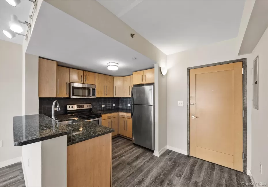 66 Main Street, Yonkers, NY, 2 Rooms Rooms,1 BathroomBathrooms,Residential Lease,For Rent,Main,0,1024632 66 Main Street, Yonkers, NY, 2 Rooms Rooms,1 BathroomBathrooms,Residential Lease,For Rent,Main,0,1024632