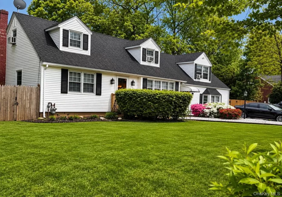 61 Hall Avenue, Clarkstown, NY, 5 Bedrooms Bedrooms, 11 Rooms Rooms,3 BathroomsBathrooms,Residential,For Rent,Hall,0,997896 61 Hall Avenue, Clarkstown, NY, 5 Bedrooms Bedrooms, 11 Rooms Rooms,3 BathroomsBathrooms,Residential,For Rent,Hall,0,997896