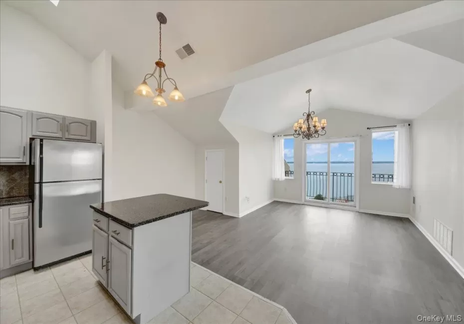 1424 Outlook Avenue, New York, NY, 2 Bedrooms Bedrooms, 5 Rooms Rooms,1 BathroomBathrooms,Residential,For Rent,Outlook,0,1022081 1424 Outlook Avenue, New York, NY, 2 Bedrooms Bedrooms, 5 Rooms Rooms,1 BathroomBathrooms,Residential,For Rent,Outlook,0,1022081