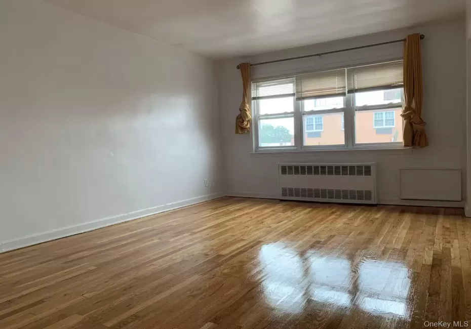 32-39 55th Street, New York, NY, 2 Bedrooms Bedrooms, 5 Rooms Rooms,1 BathroomBathrooms,Residential Lease,For Rent,55th,0,1023956 32-39 55th Street, New York, NY, 2 Bedrooms Bedrooms, 5 Rooms Rooms,1 BathroomBathrooms,Residential Lease,For Rent,55th,0,1023956