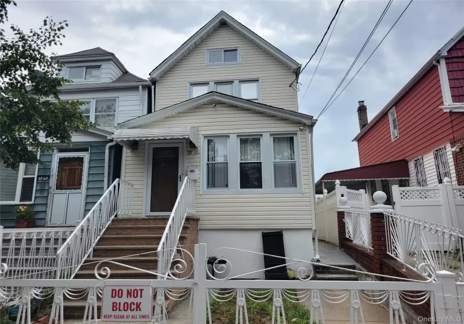 89-38 199th Street, New York, NY, 3 Bedrooms Bedrooms, 6 Rooms Rooms,2 BathroomsBathrooms,Residential,For Rent,199th,0,1024897 89-38 199th Street, New York, NY, 3 Bedrooms Bedrooms, 6 Rooms Rooms,2 BathroomsBathrooms,Residential,For Rent,199th,0,1024897
