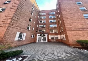 70 locust Avenue, New Rochelle, NY, 2 Bedrooms Bedrooms, 5 Rooms Rooms,1 BathroomBathrooms,Residential,For Rent,locust,0,956248 70 locust Avenue, New Rochelle, NY, 2 Bedrooms Bedrooms, 5 Rooms Rooms,1 BathroomBathrooms,Residential,For Rent,locust,0,956248