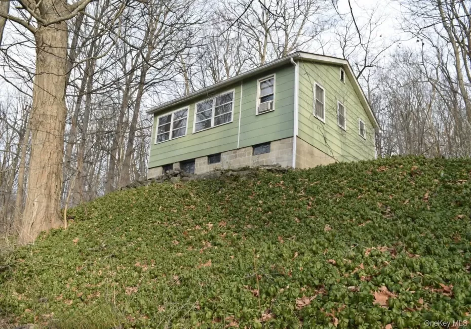 36 Paradise Hill, Cornwall, NY, 1 Bedroom Bedrooms, 5 Rooms Rooms,1 BathroomBathrooms,Residential,For Rent,Paradise,0,952623 36 Paradise Hill, Cornwall, NY, 1 Bedroom Bedrooms, 5 Rooms Rooms,1 BathroomBathrooms,Residential,For Rent,Paradise,0,952623