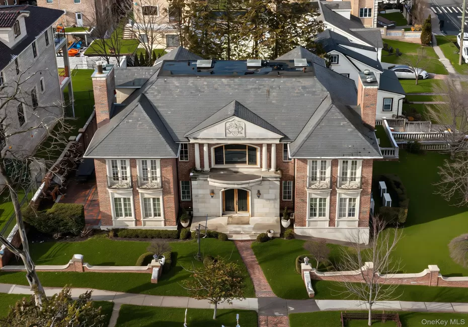 18461 Radnor Road, New York, NY, 5 Bedrooms Bedrooms, 20 Rooms Rooms,7 BathroomsBathrooms,Residential,For Rent,Radnor,0,966166 18461 Radnor Road, New York, NY, 5 Bedrooms Bedrooms, 20 Rooms Rooms,7 BathroomsBathrooms,Residential,For Rent,Radnor,0,966166