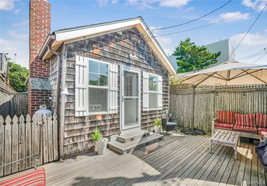 169 Main Walk, Brookhaven, NY, 2 Bedrooms Bedrooms, 4 Rooms Rooms,1 BathroomBathrooms,Residential,For Rent,Main,0,1025002 169 Main Walk, Brookhaven, NY, 2 Bedrooms Bedrooms, 4 Rooms Rooms,1 BathroomBathrooms,Residential,For Rent,Main,0,1025002