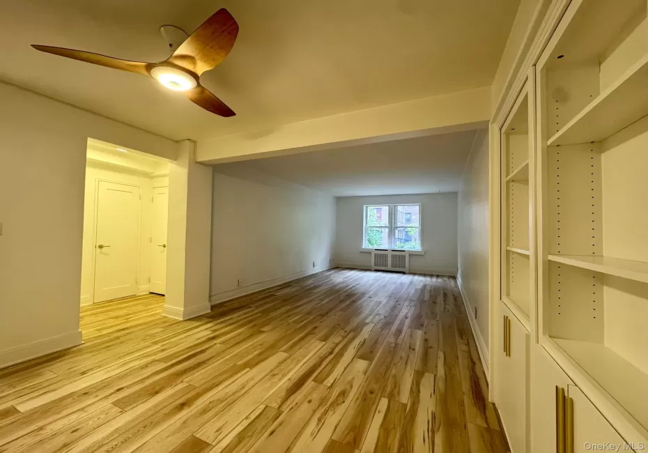 2090 Barnes Avenue, New York, NY, 1 Bedroom Bedrooms, 3 Rooms Rooms,1 BathroomBathrooms,Residential,For Rent,Barnes,0,1025067 2090 Barnes Avenue, New York, NY, 1 Bedroom Bedrooms, 3 Rooms Rooms,1 BathroomBathrooms,Residential,For Rent,Barnes,0,1025067