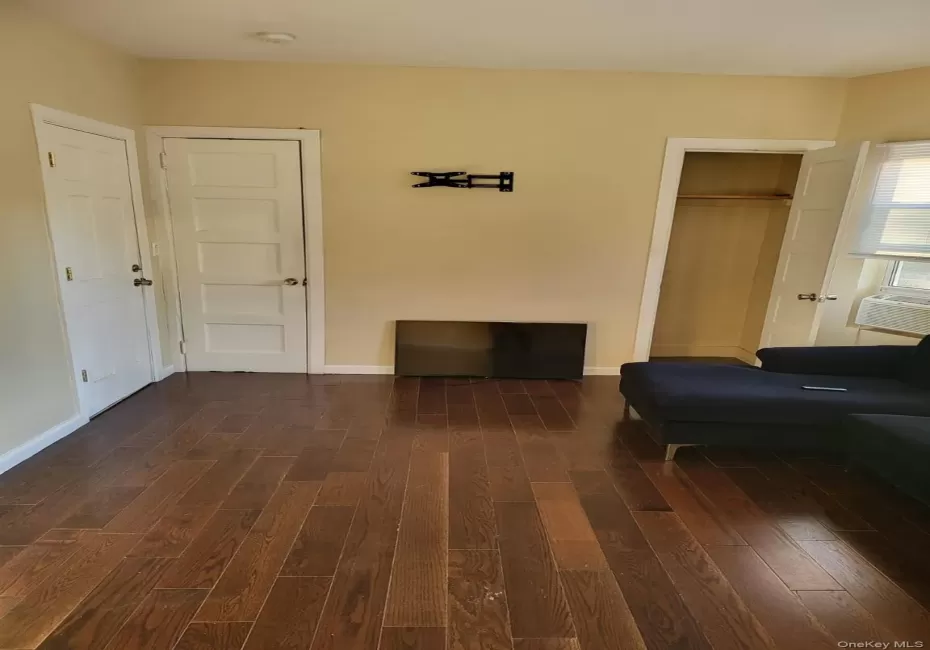 881 New York Avenue, New York, NY, 5 Bedrooms Bedrooms, 9 Rooms Rooms,2 BathroomsBathrooms,Residential Lease,For Rent,New York,0,1025076 881 New York Avenue, New York, NY, 5 Bedrooms Bedrooms, 9 Rooms Rooms,2 BathroomsBathrooms,Residential Lease,For Rent,New York,0,1025076