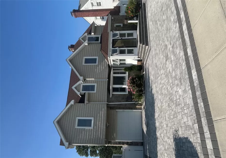 869 De Mott Avenue, Hempstead, NY, 4 Bedrooms Bedrooms, 7 Rooms Rooms,4 BathroomsBathrooms,Residential,For Rent,De Mott,0,972500 869 De Mott Avenue, Hempstead, NY, 4 Bedrooms Bedrooms, 7 Rooms Rooms,4 BathroomsBathrooms,Residential,For Rent,De Mott,0,972500