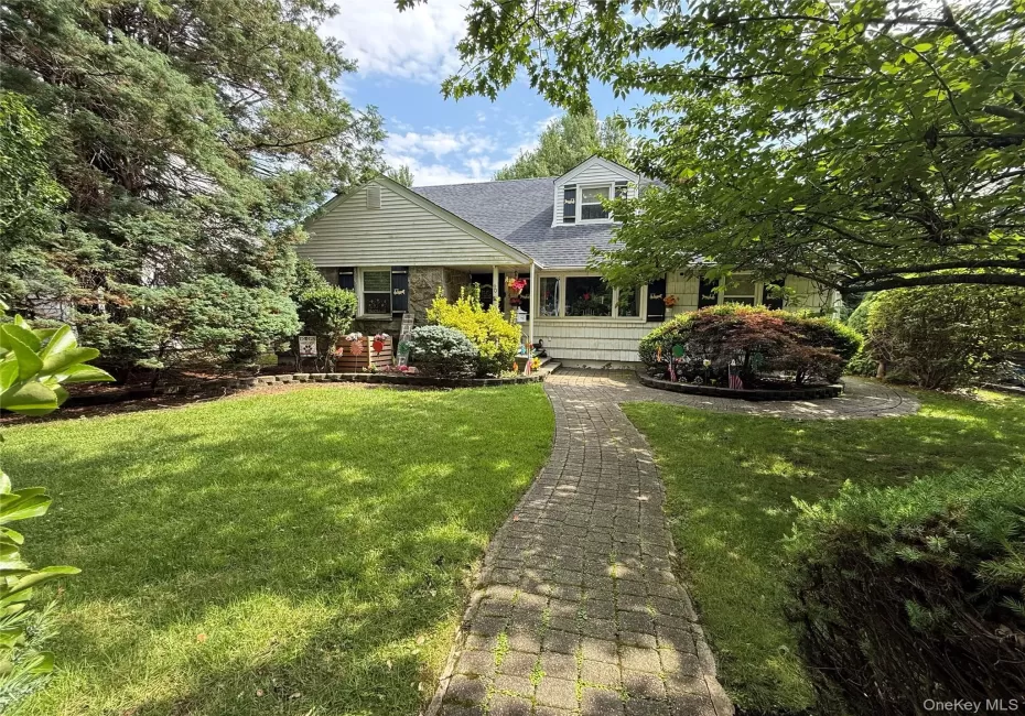 90 Transverse Road, Hempstead, NY, 3 Bedrooms Bedrooms, 9 Rooms Rooms,2 BathroomsBathrooms,Residential,For Rent,Transverse,0,1020487 90 Transverse Road, Hempstead, NY, 3 Bedrooms Bedrooms, 9 Rooms Rooms,2 BathroomsBathrooms,Residential,For Rent,Transverse,0,1020487