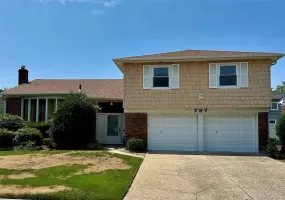 797 Caldwell Avenue, Hempstead, NY, 4 Bedrooms Bedrooms, 8 Rooms Rooms,3 BathroomsBathrooms,Residential Lease,For Rent,Caldwell,0,1025069 797 Caldwell Avenue, Hempstead, NY, 4 Bedrooms Bedrooms, 8 Rooms Rooms,3 BathroomsBathrooms,Residential Lease,For Rent,Caldwell,0,1025069