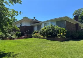 71 Willits Road, Glen Cove, NY, 3 Bedrooms Bedrooms, 8 Rooms Rooms,2 BathroomsBathrooms,Residential,For Rent,Willits,0,1023160 71 Willits Road, Glen Cove, NY, 3 Bedrooms Bedrooms, 8 Rooms Rooms,2 BathroomsBathrooms,Residential,For Rent,Willits,0,1023160