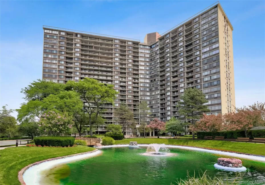 2 Bay Club Drive, New York, NY, 2 Bedrooms Bedrooms, 5 Rooms Rooms,2 BathroomsBathrooms,Residential,For Rent,Bay Club,0,1023900 2 Bay Club Drive, New York, NY, 2 Bedrooms Bedrooms, 5 Rooms Rooms,2 BathroomsBathrooms,Residential,For Rent,Bay Club,0,1023900
