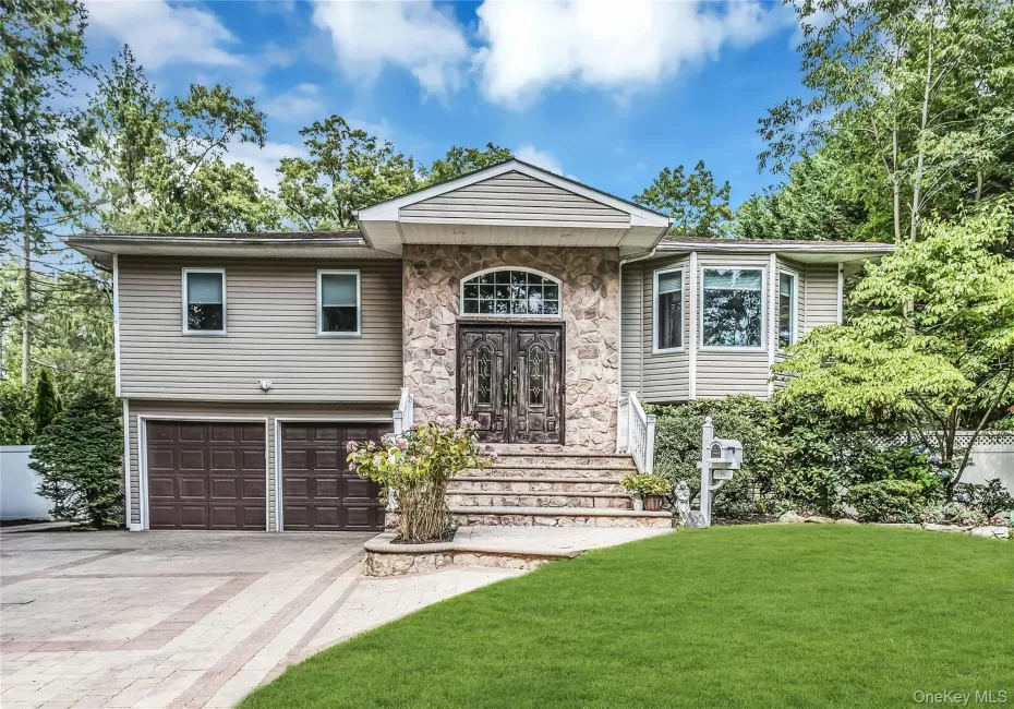 39 Kennedy Drive, Oyster Bay, NY, 7 Bedrooms Bedrooms, 14 Rooms Rooms,4 BathroomsBathrooms,Residential,For Rent,Kennedy,0,1023275 39 Kennedy Drive, Oyster Bay, NY, 7 Bedrooms Bedrooms, 14 Rooms Rooms,4 BathroomsBathrooms,Residential,For Rent,Kennedy,0,1023275