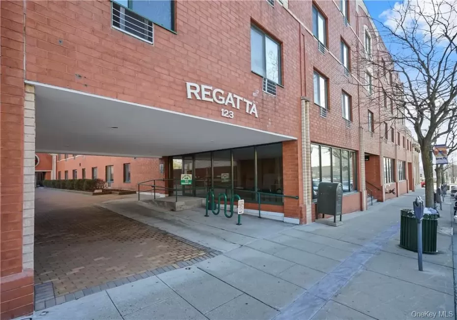 Welcome To 123 Mamaroneck Ave! Welcome To 123 Mamaroneck Ave!
