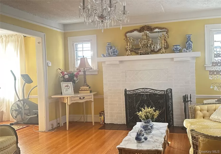 2936 Curtis Street, New York, NY, 3 Bedrooms Bedrooms, 1 Room Rooms,1 BathroomBathrooms,Residential Lease,For Rent,Curtis,0,1025273 2936 Curtis Street, New York, NY, 3 Bedrooms Bedrooms, 1 Room Rooms,1 BathroomBathrooms,Residential Lease,For Rent,Curtis,0,1025273