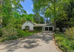 194 Neck Road, Huntington, NY, 3 Bedrooms Bedrooms, 12 Rooms Rooms,2 BathroomsBathrooms,Residential Lease,For Rent,Neck,0,1025176 194 Neck Road, Huntington, NY, 3 Bedrooms Bedrooms, 12 Rooms Rooms,2 BathroomsBathrooms,Residential Lease,For Rent,Neck,0,1025176