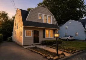 26 Hillside Avenue, Tuxedo, NY, 3 Bedrooms Bedrooms, 8 Rooms Rooms,1 BathroomBathrooms,Residential,For Rent,Hillside,0,1023697 26 Hillside Avenue, Tuxedo, NY, 3 Bedrooms Bedrooms, 8 Rooms Rooms,1 BathroomBathrooms,Residential,For Rent,Hillside,0,1023697