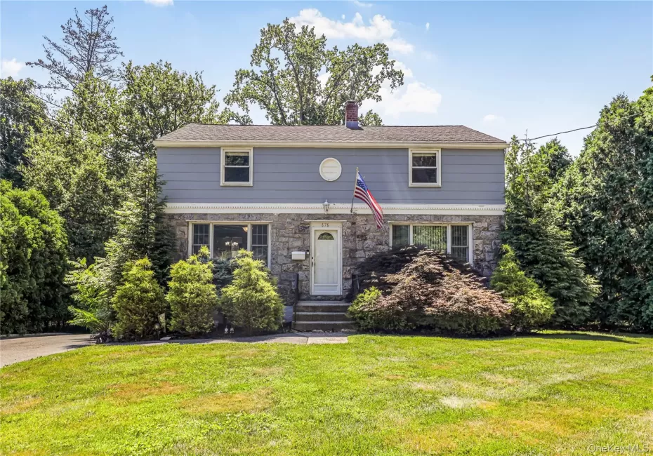 676 Scarsdale Road, Yonkers, NY, 3 Bedrooms Bedrooms, 7 Rooms Rooms,2 BathroomsBathrooms,Residential,For Rent,Scarsdale,0,1021737 676 Scarsdale Road, Yonkers, NY, 3 Bedrooms Bedrooms, 7 Rooms Rooms,2 BathroomsBathrooms,Residential,For Rent,Scarsdale,0,1021737