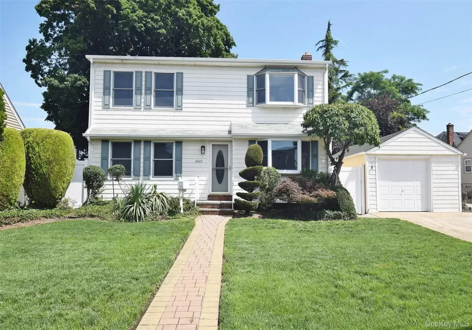 2663 Cedar Lane, Hempstead, NY, 5 Bedrooms Bedrooms, 9 Rooms Rooms,2 BathroomsBathrooms,Residential,For Rent,Cedar,0,1025342 2663 Cedar Lane, Hempstead, NY, 5 Bedrooms Bedrooms, 9 Rooms Rooms,2 BathroomsBathrooms,Residential,For Rent,Cedar,0,1025342