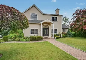 52 Francis Lane, Greenwich, CT, 3 Bedrooms Bedrooms, 10 Rooms Rooms,2 BathroomsBathrooms,Residential,For Rent,Francis,0,1011684 52 Francis Lane, Greenwich, CT, 3 Bedrooms Bedrooms, 10 Rooms Rooms,2 BathroomsBathrooms,Residential,For Rent,Francis,0,1011684