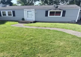 162 Landon Avenue, Out Of Area, NY, 2 Bedrooms Bedrooms, 5 Rooms Rooms,1 BathroomBathrooms,Residential,For Rent,Landon,0,1025363 162 Landon Avenue, Out Of Area, NY, 2 Bedrooms Bedrooms, 5 Rooms Rooms,1 BathroomBathrooms,Residential,For Rent,Landon,0,1025363