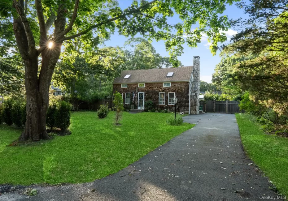 36 Argonne Road, Southampton, NY, 3 Bedrooms Bedrooms, 8 Rooms Rooms,2 BathroomsBathrooms,Residential,For Rent,Argonne,0,1025378 36 Argonne Road, Southampton, NY, 3 Bedrooms Bedrooms, 8 Rooms Rooms,2 BathroomsBathrooms,Residential,For Rent,Argonne,0,1025378