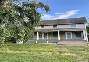 29 1/2 Woolsey Avenue, Oyster Bay, NY, 1 Bedroom Bedrooms, 4 Rooms Rooms,1 BathroomBathrooms,Residential Lease,For Rent,Woolsey,0,1025504 29 1/2 Woolsey Avenue, Oyster Bay, NY, 1 Bedroom Bedrooms, 4 Rooms Rooms,1 BathroomBathrooms,Residential Lease,For Rent,Woolsey,0,1025504