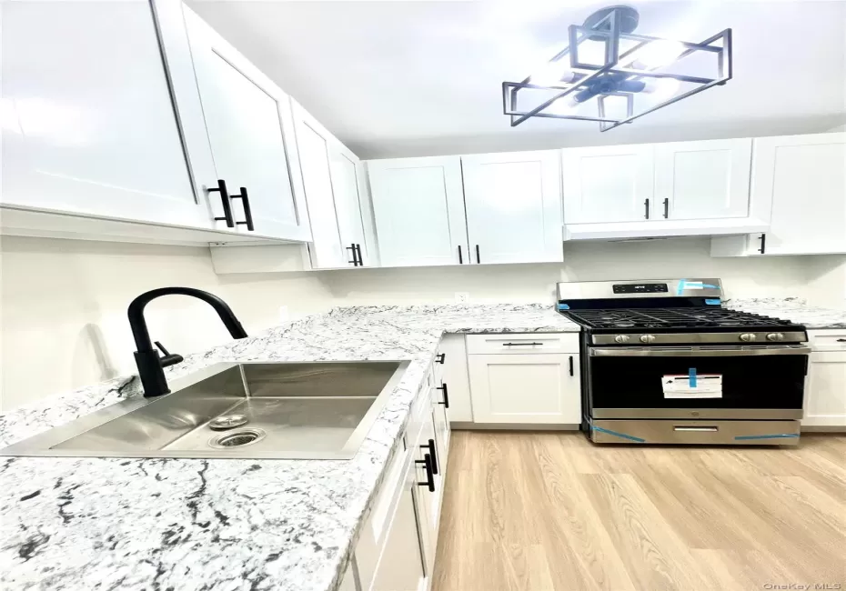 51 Ruth Court, Middletown, NY, 2 Bedrooms Bedrooms, 5 Rooms Rooms,1 BathroomBathrooms,Residential Lease,For Rent,Ruth,0,1023873 51 Ruth Court, Middletown, NY, 2 Bedrooms Bedrooms, 5 Rooms Rooms,1 BathroomBathrooms,Residential Lease,For Rent,Ruth,0,1023873