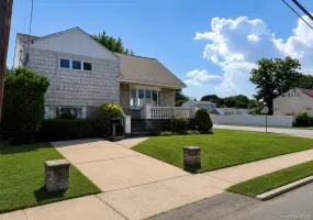 49 Noble Street, Babylon, NY, 3 Bedrooms Bedrooms, 8 Rooms Rooms,2 BathroomsBathrooms,Residential,For Rent,Noble,0,1025541 49 Noble Street, Babylon, NY, 3 Bedrooms Bedrooms, 8 Rooms Rooms,2 BathroomsBathrooms,Residential,For Rent,Noble,0,1025541