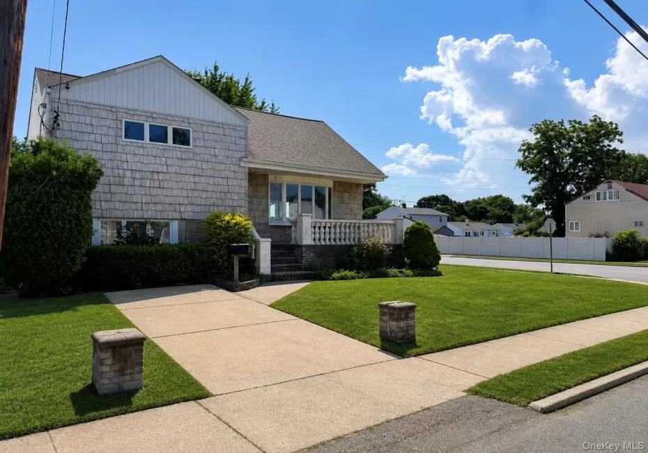 49 Noble Street, Babylon, NY, 3 Bedrooms Bedrooms, 7 Rooms Rooms,2 BathroomsBathrooms,Residential,For Rent,Noble,0,1025541 49 Noble Street, Babylon, NY, 3 Bedrooms Bedrooms, 7 Rooms Rooms,2 BathroomsBathrooms,Residential,For Rent,Noble,0,1025541