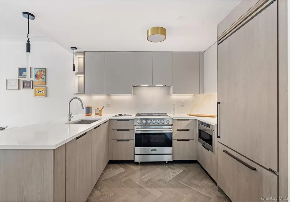78-29 Austin, New York, NY, 2 Bedrooms Bedrooms, 4 Rooms Rooms,2 BathroomsBathrooms,Residential,For Rent,Austin,0,1025532 78-29 Austin, New York, NY, 2 Bedrooms Bedrooms, 4 Rooms Rooms,2 BathroomsBathrooms,Residential,For Rent,Austin,0,1025532