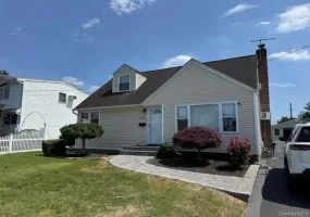 2656 Cedar Lane, Hempstead, NY, 3 Bedrooms Bedrooms, 6 Rooms Rooms,2 BathroomsBathrooms,Residential Lease,For Rent,Cedar,0,1025477 2656 Cedar Lane, Hempstead, NY, 3 Bedrooms Bedrooms, 6 Rooms Rooms,2 BathroomsBathrooms,Residential Lease,For Rent,Cedar,0,1025477