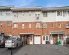Tri level townhouse with garage! Tri level townhouse with garage!