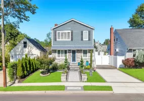 151 Poppy Avenue, Hempstead, NY, 4 Bedrooms Bedrooms, 13 Rooms Rooms,4 BathroomsBathrooms,Residential,For Rent,Poppy,0,989856 151 Poppy Avenue, Hempstead, NY, 4 Bedrooms Bedrooms, 13 Rooms Rooms,4 BathroomsBathrooms,Residential,For Rent,Poppy,0,989856