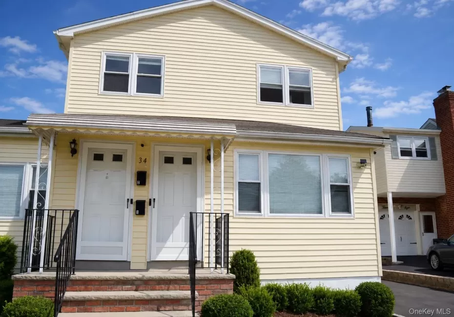 34 Lenox Avenue, North Hempstead, NY, 2 Bedrooms Bedrooms, 4 Rooms Rooms,1 BathroomBathrooms,Residential Lease,For Rent,Lenox,0,1022478 34 Lenox Avenue, North Hempstead, NY, 2 Bedrooms Bedrooms, 4 Rooms Rooms,1 BathroomBathrooms,Residential Lease,For Rent,Lenox,0,1022478